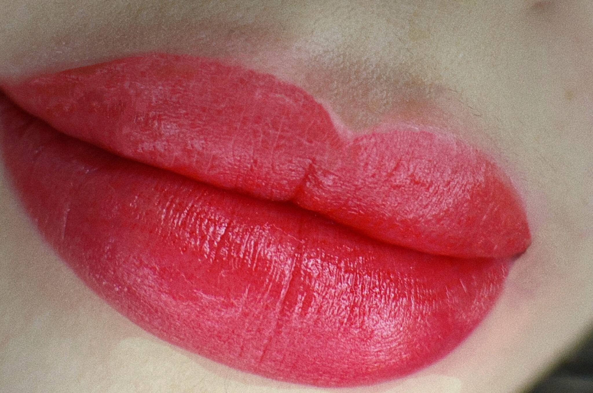 {"ARInfo":{"IsUseAR":false},"Version":"1.0.0","MakeupInfo":{"IsUseMakeup":false},"FaceliftInfo":{"IsChangeEyeLift":false,"IsChangeFacelift":false,"IsChangePostureLift":false,"IsChangeNose":false,"IsChangeFaceChin":false,"IsChangeMouth":false,"IsChangeThinFace":false},"BeautyInfo":{"SwitchMedicatedAcne":false,"IsAIBeauty":false,"IsBrightEyes":false,"IsSharpen":false,"IsOldBeauty":false,"IsReduceBlackEyes":false},"HandlerInfo":{"AppName":2},"FilterInfo":{"IsUseFilter":false}}